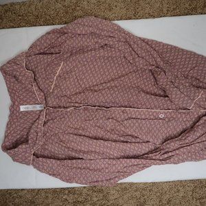 Gilligan & Omalley sleep shirt